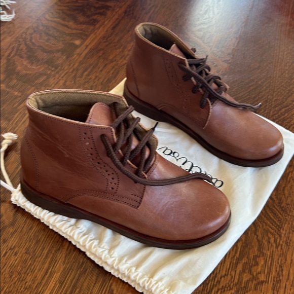 Adelisa & Co Children’s Boots, style Paseo, color Espresso, size 32(1 youth) NEW - Picture 6 of 6